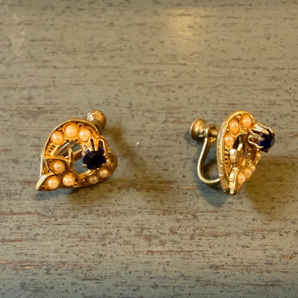 Vintage Heart Screw Back Earrings Gold Tone Faux Pearl Blue Rhinestone